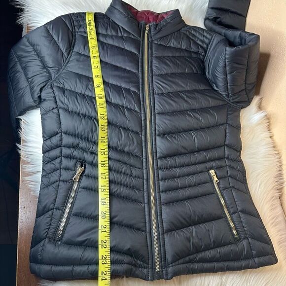 Special One REVERSIBLE Puffer Jacket Size Medium - Picture 6 of 16